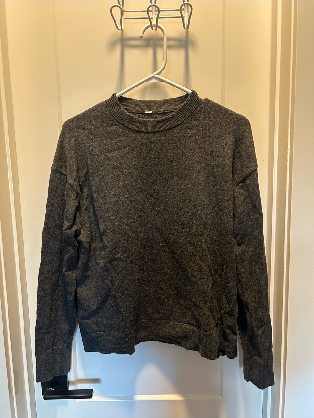lululemon athletica Long Sleeve Crewneck - Charcoal Gray